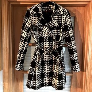 Via Spiga Coat - size 6